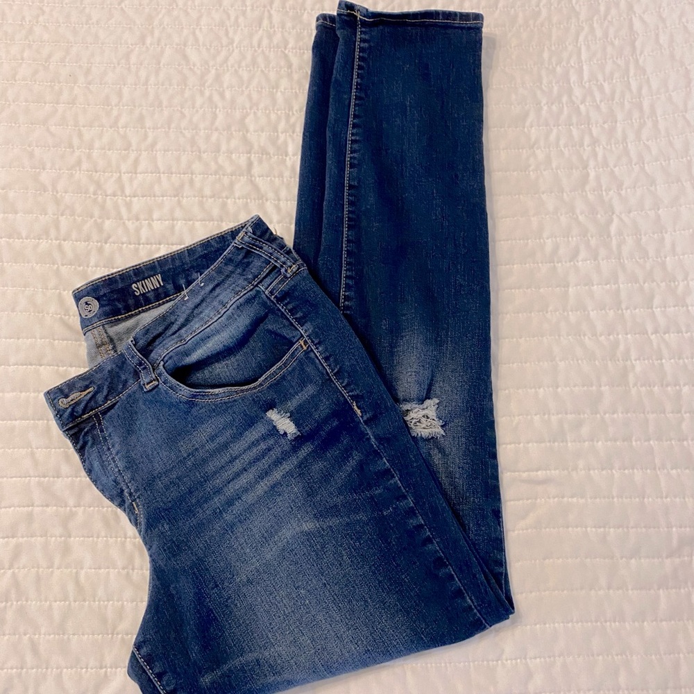 NWOT SZ 13 SO brand Denim Skinny Distressed Jeans